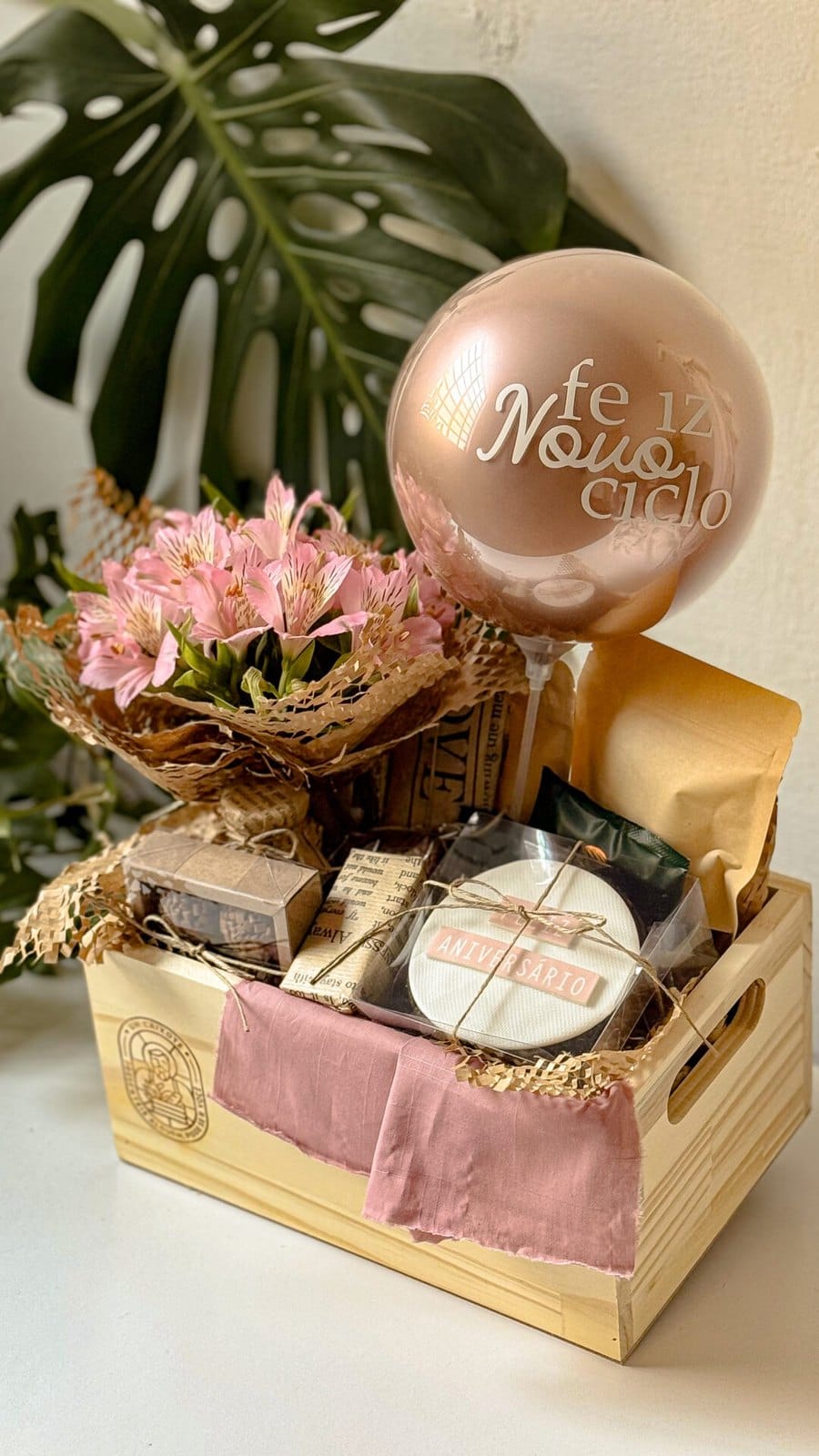 Caixote Café com Flores Completo