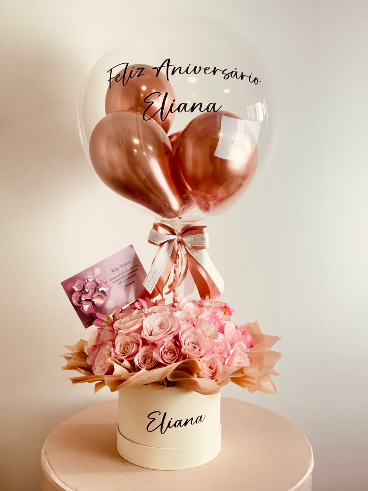 Delicado Box de Flores Rosas